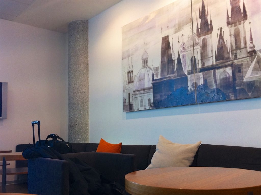 prg-lounge-painting