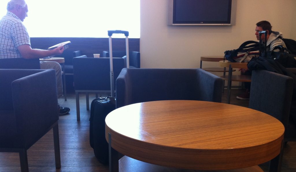 prg-lounge-table