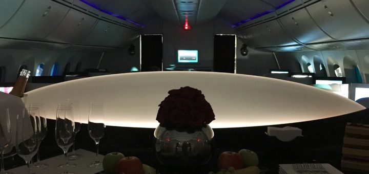 Qatar 787 Dreamliner Business Class Bar
