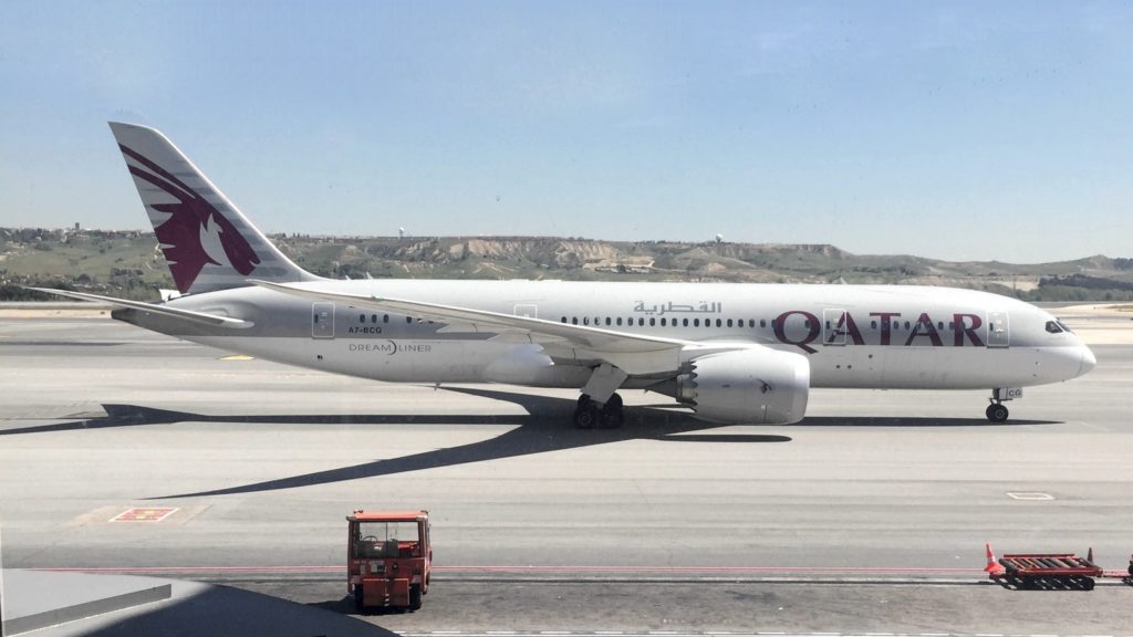 Qatar Dreamliner at Madrid